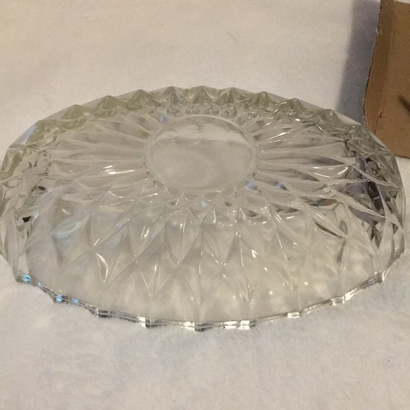 Phoenicia sparkling cut Crystal 7 3/4” oval dish IOB Made in Israel - Picture 2 of 4